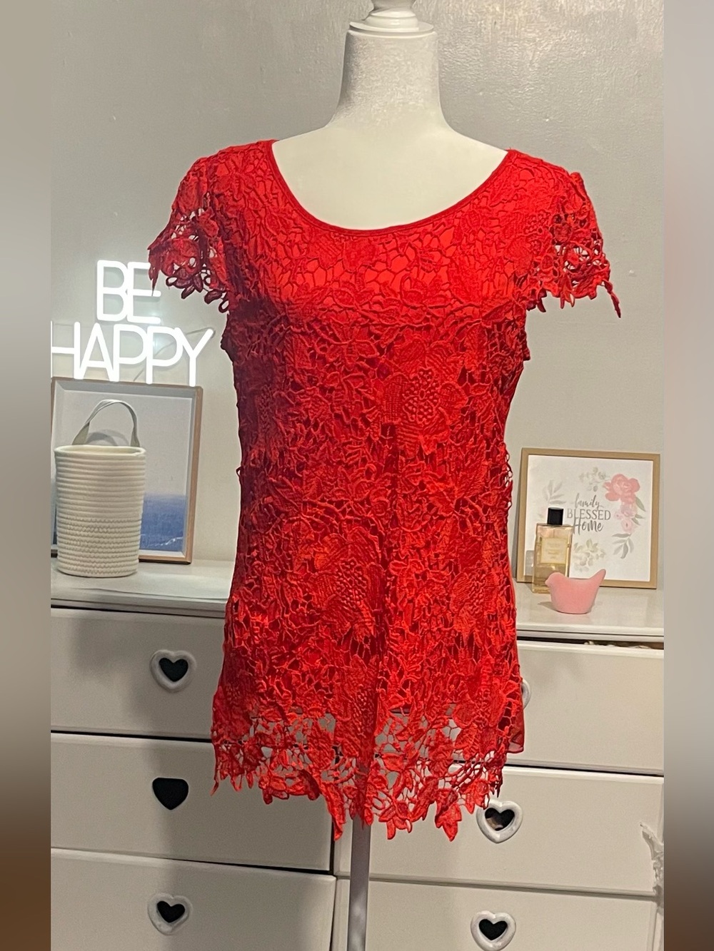 Simply Irresistible Red Lace Short Sleeve Scoop Neck Top size M 100% cotton - Picture 7 of 12
